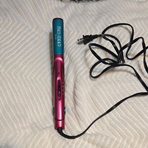 Vibrant Pink and Blue Hair Crimper